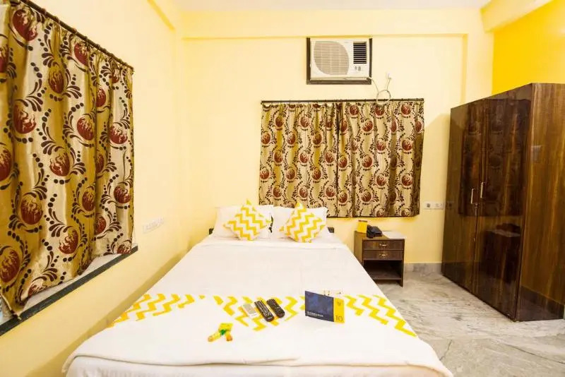 FabHotel Canny House Salt Lake