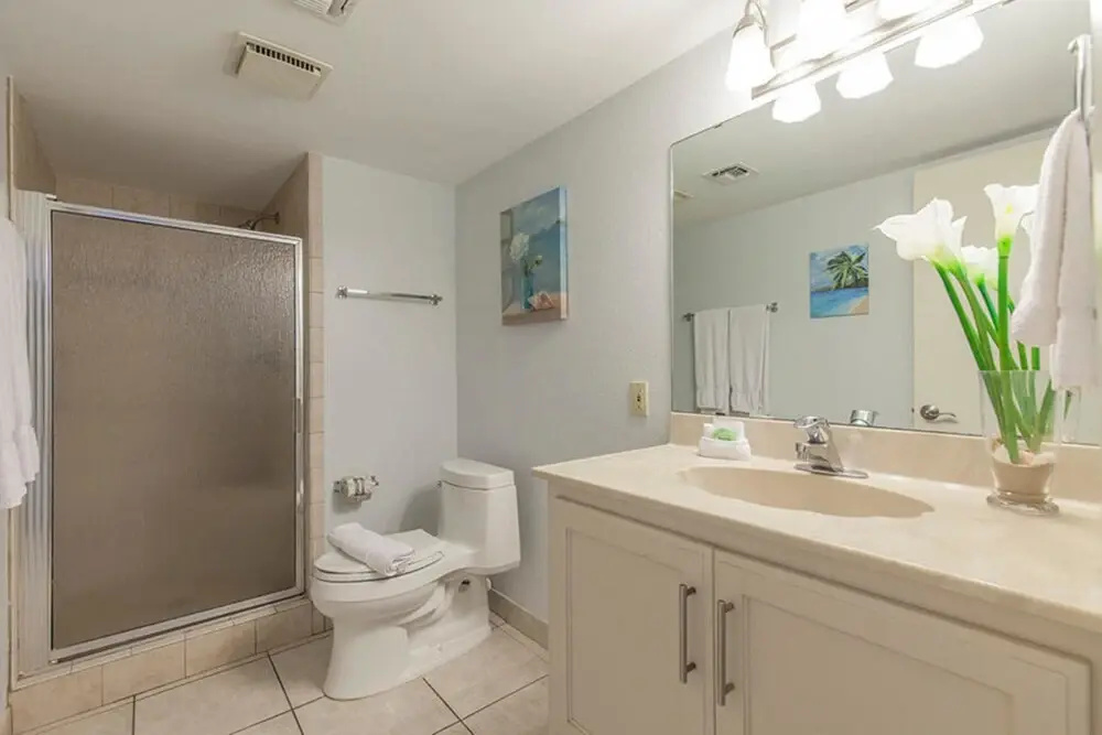 Saida I Condominium 402