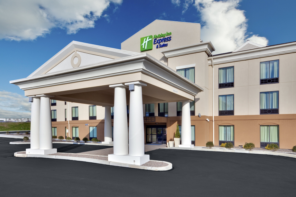 Holiday Inn Express Hotel & Suites Lebanon by IHG