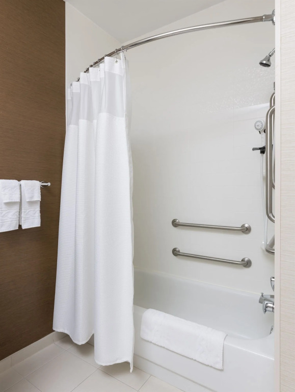 Fairfield Inn & Suites Kansas City Lees Summit