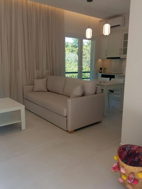 The Olive Grove Apartment by Konnect, Dasia