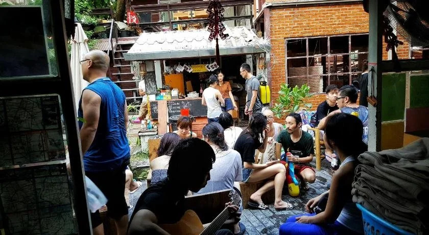 Chang Home Guest House
