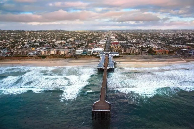108-Ocean Front Combo