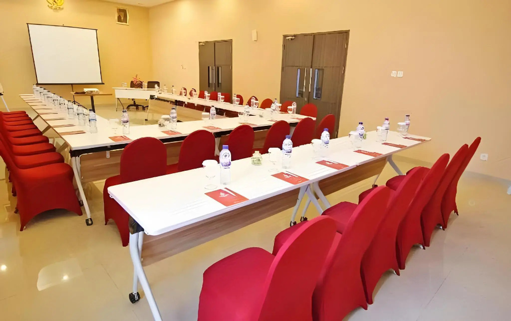 Grand Diara Hotel
