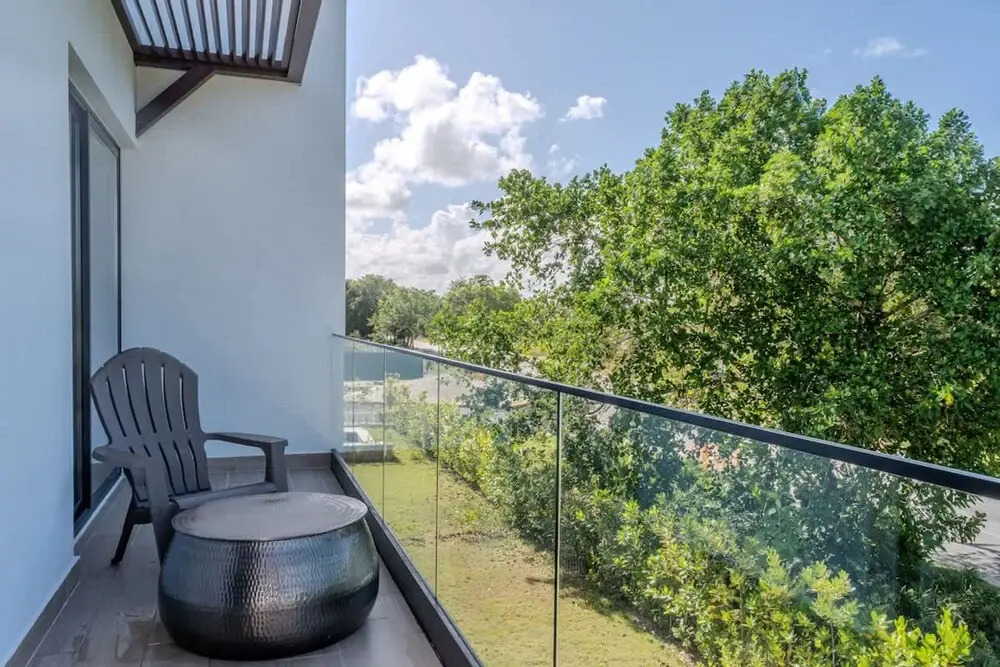 NOK Spacious 3BR Villa with Patio By Vistacana