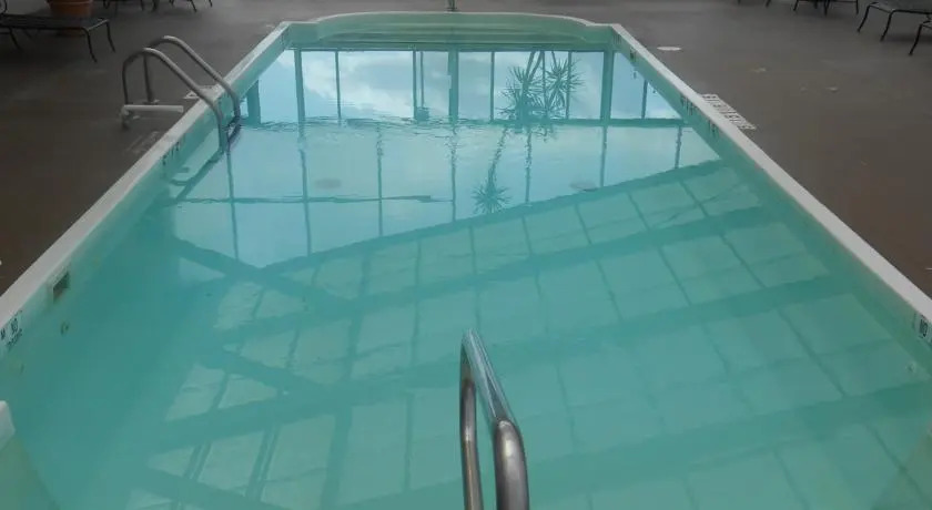 GuestHouse Inn & Suites