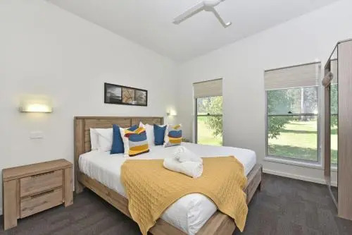 Ironbark Hill Villa 1 Tyrian