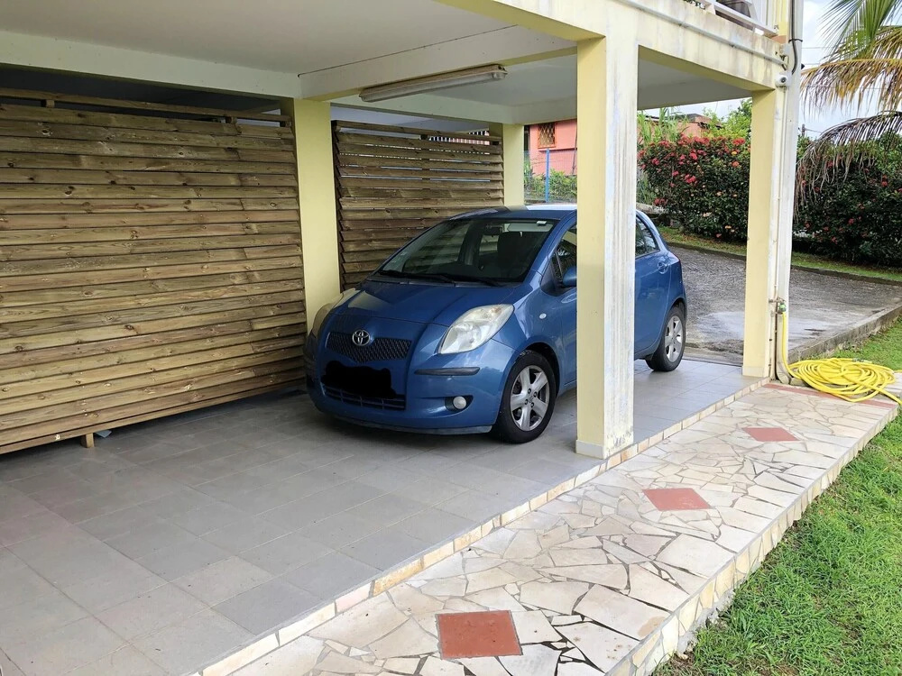 Apartment with One Bedroom in Fort-De-France, with Wonderful Sea View, Enclosed Garden And Wifi - 2 Km From the Beach