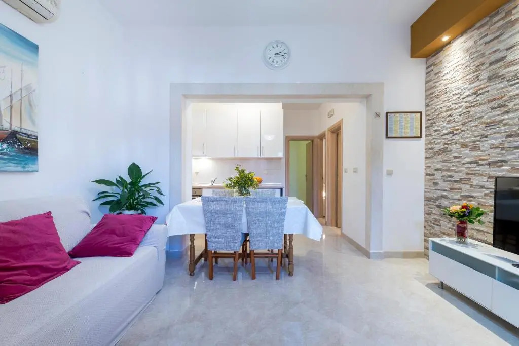 Luxury Apartments