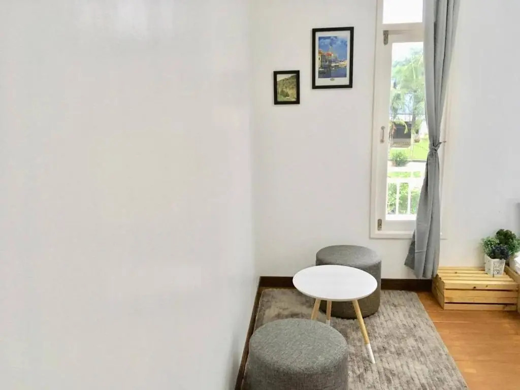 Thirty Tree Garden House