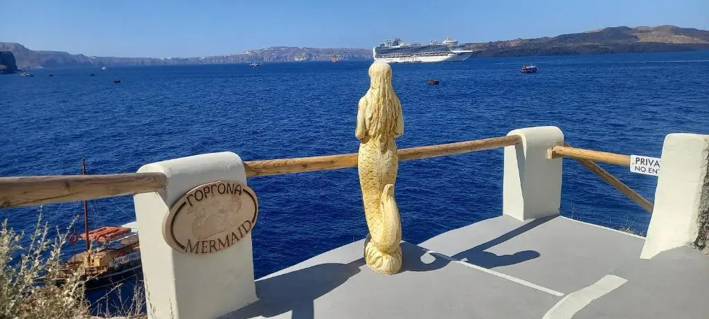 Studio in Old Port of Fira, Sea View, Santorini