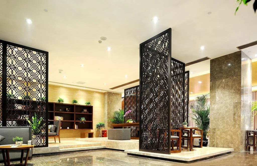 Yannian Huijing Hotel