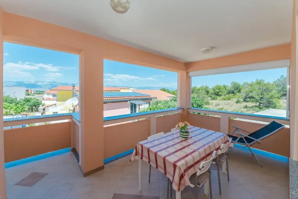 Apartments Hudic