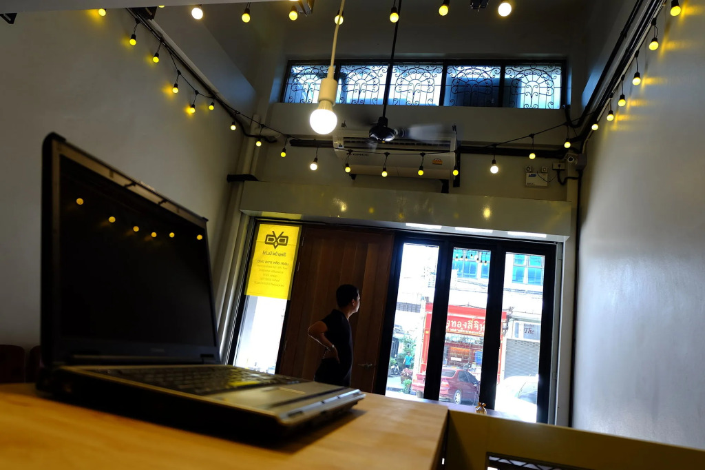 Sleep Owl Hostel