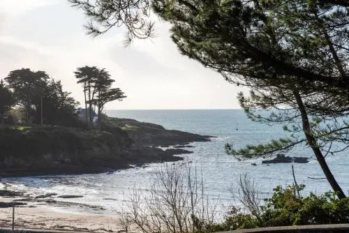 Le Castel Beach