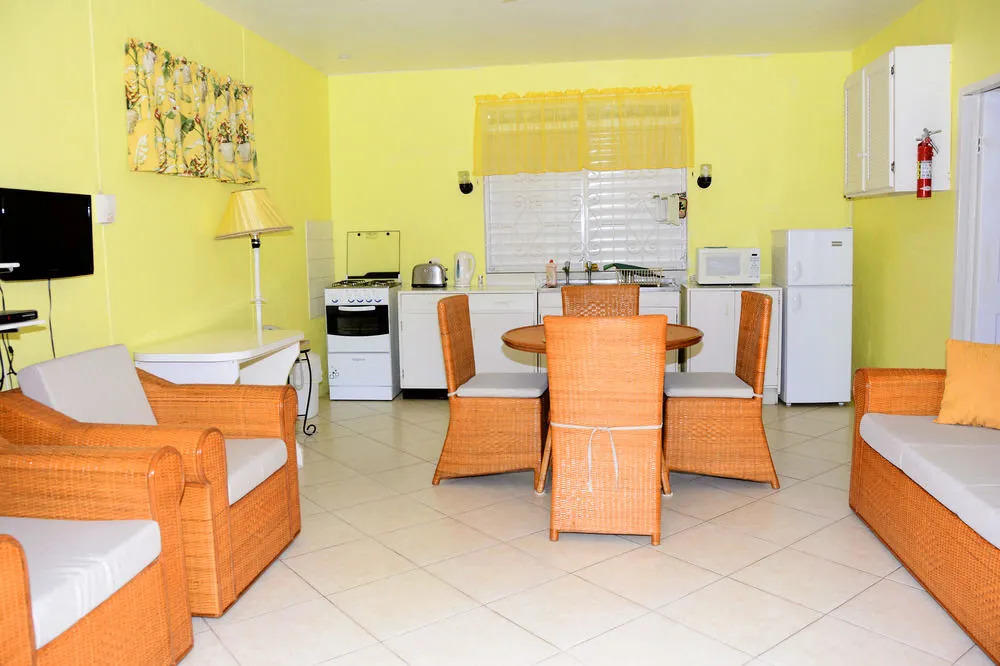 Mackston Apartments
