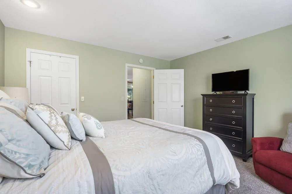 Wimbledon Pointe