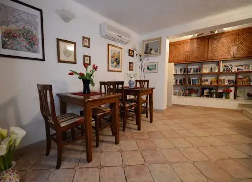 Bed&Breakfast Villa Flora
