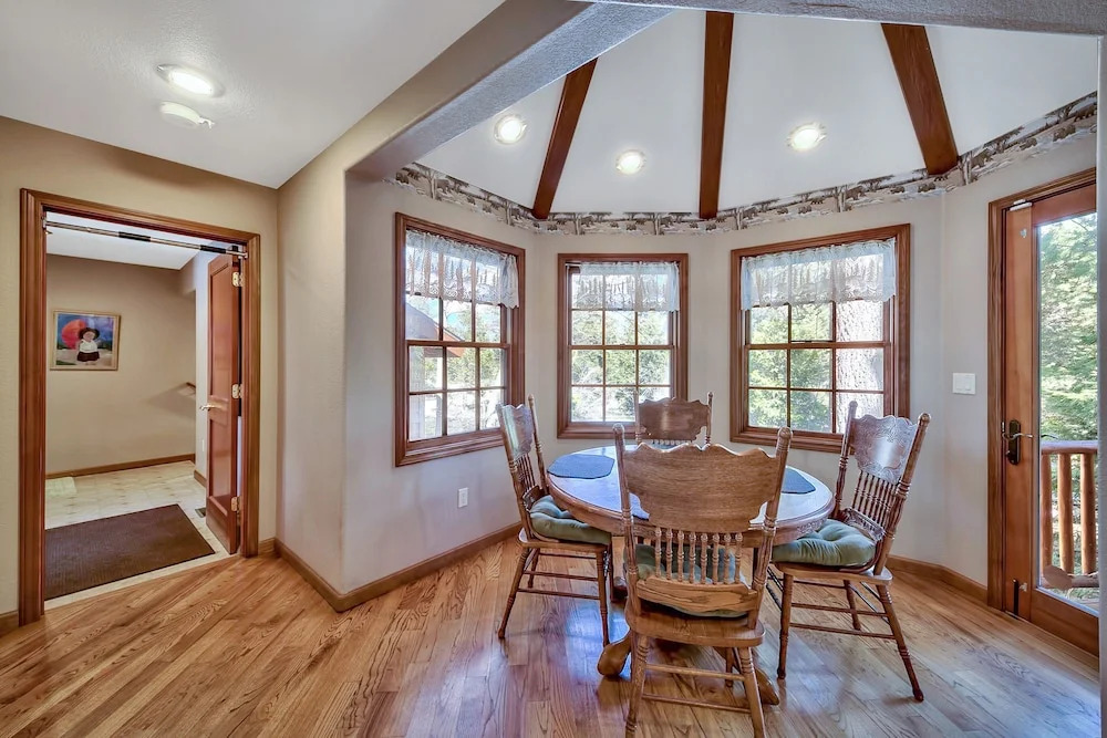 2252 Chiapa Dr Home
