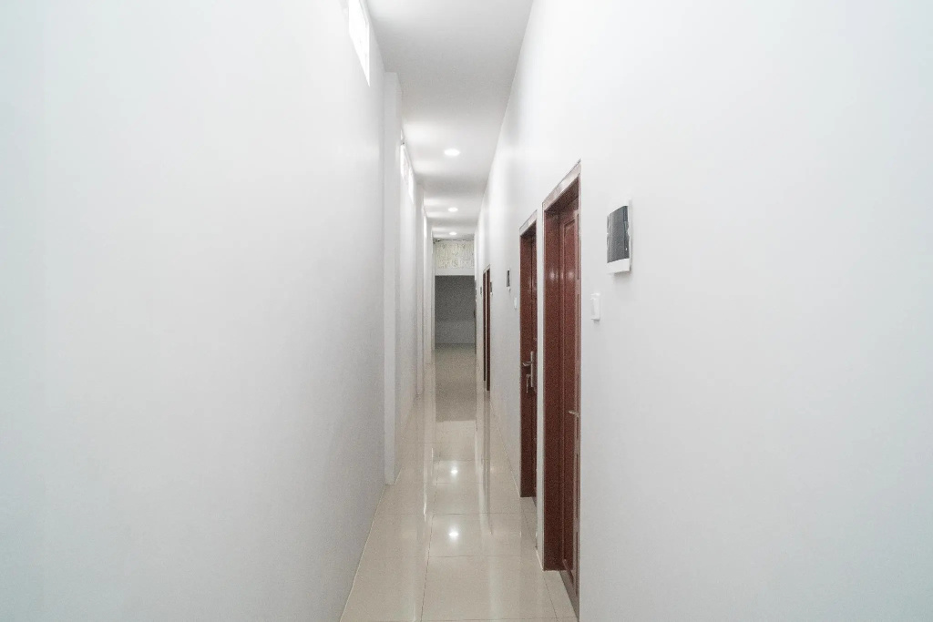 RedDoorz Syariah near Jalan Ahmad Yani Banjarmasin 3