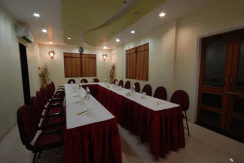 OYO Flagship 15420 Shivajii Nagar