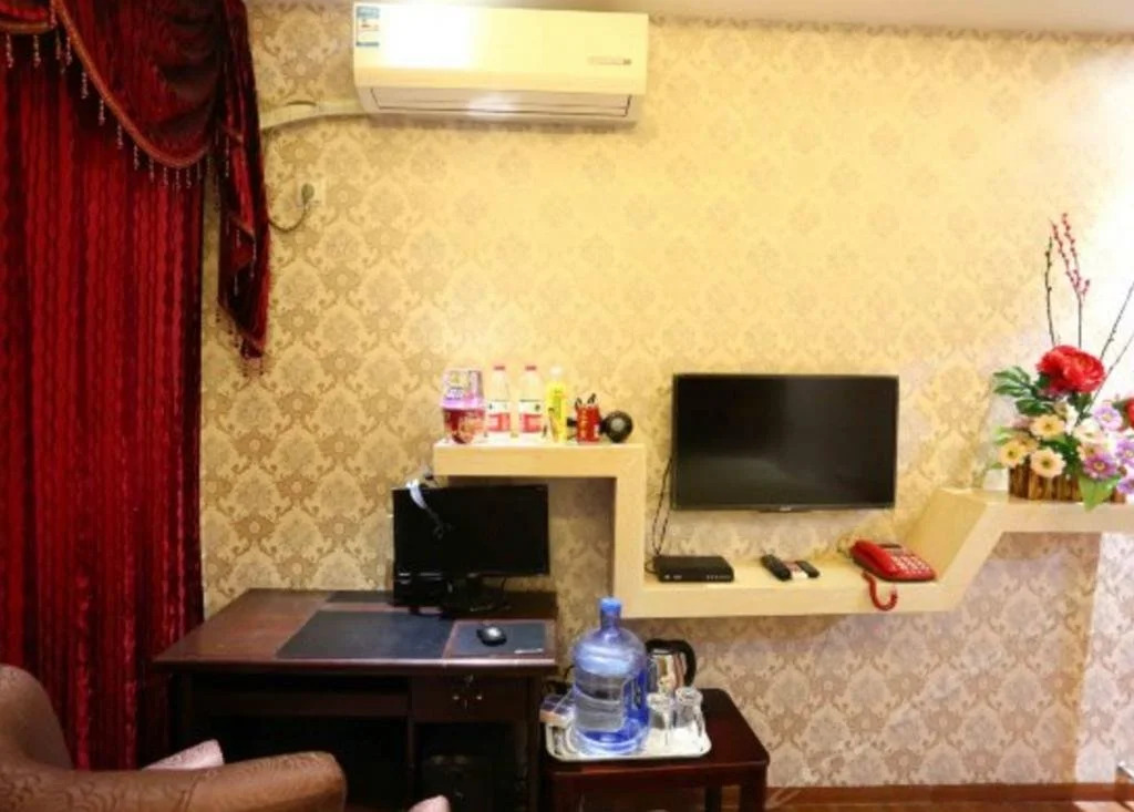 Hongyun Business Hotel