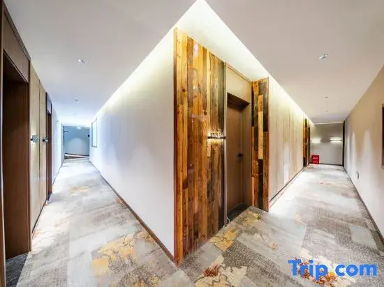 Jinxi Mountain House Homestay (Jiuzhaigou's Eternal Love)