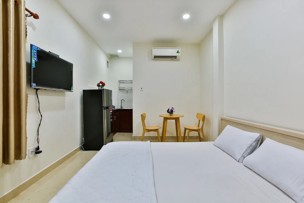 Goldstay 218