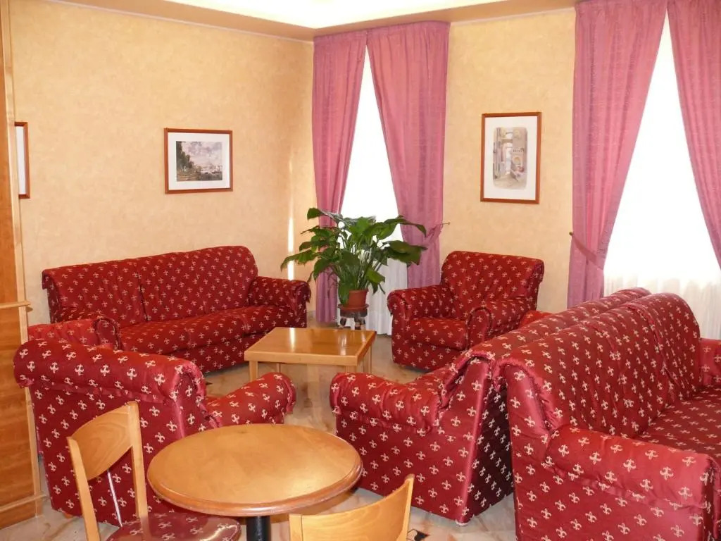 Albergo Casa Del Pellegrino