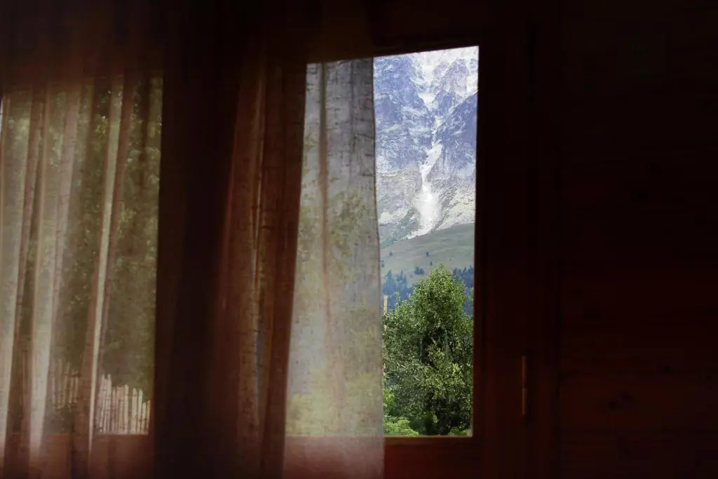 Ushba Hill Panoramic Lodge Becho