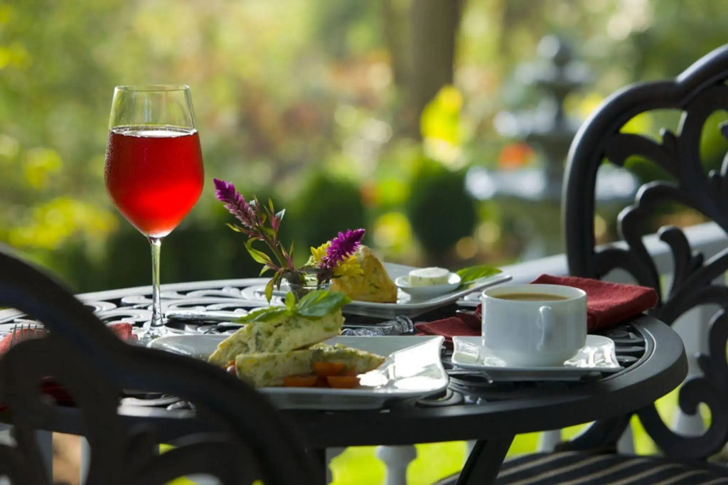 Biltmore Village Inn B&B