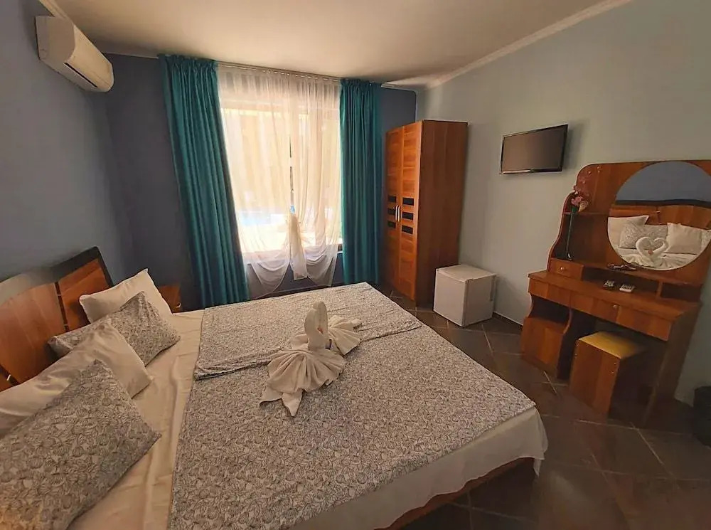 Magnolia Garden Hotel