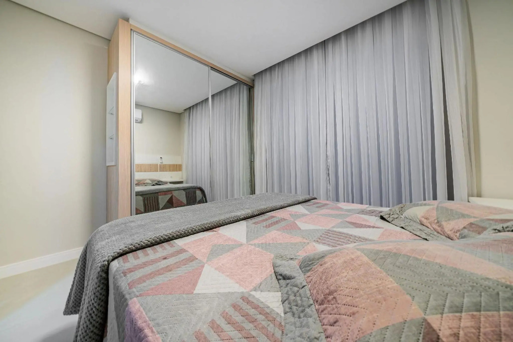 181 - Lindo apartamento 02 suítes em Mariscal