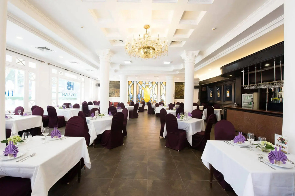 Hoa Binh Hotel