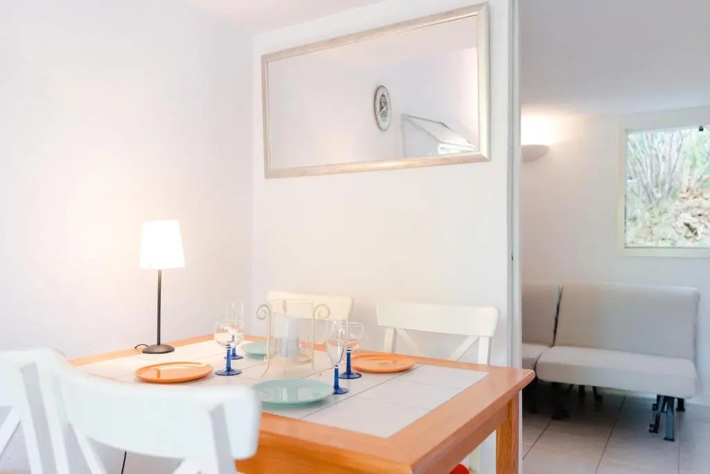 HM13 : Villa 3 pièces mezzanine 4 couchages NARBONNE-PLAGE