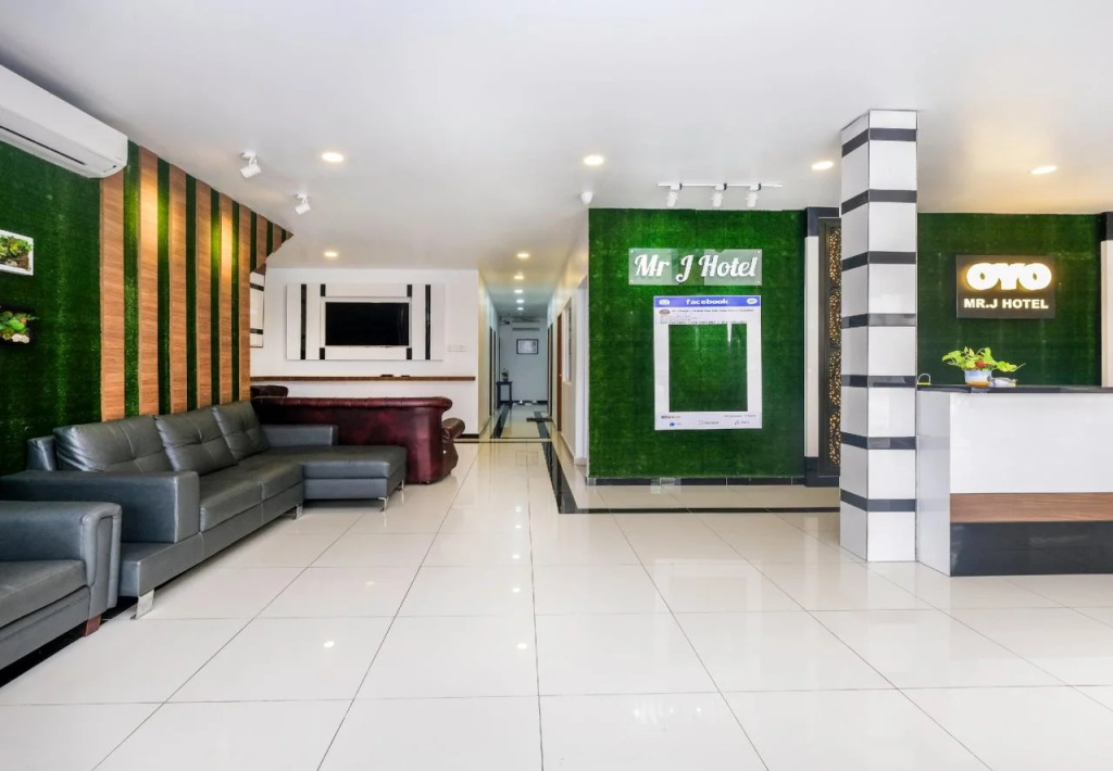 OYO 718 MR J Hotel Wakaf Che Yeh 1