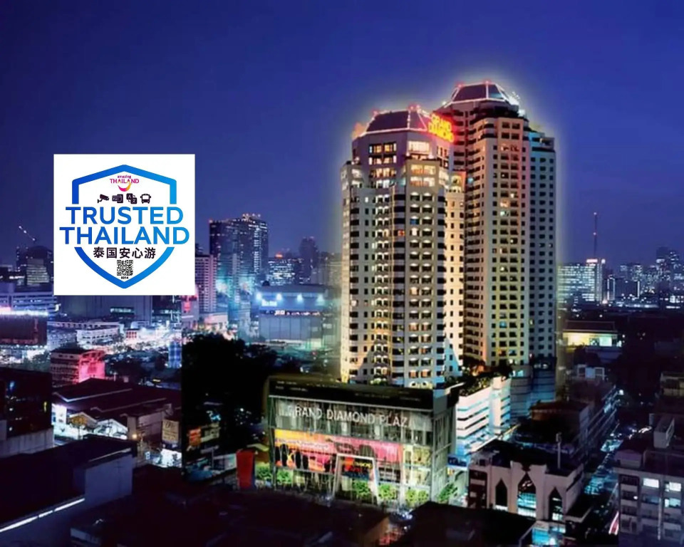 Grand Diamond Suites Hotel