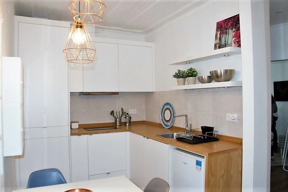 Charming Alegria by Homing