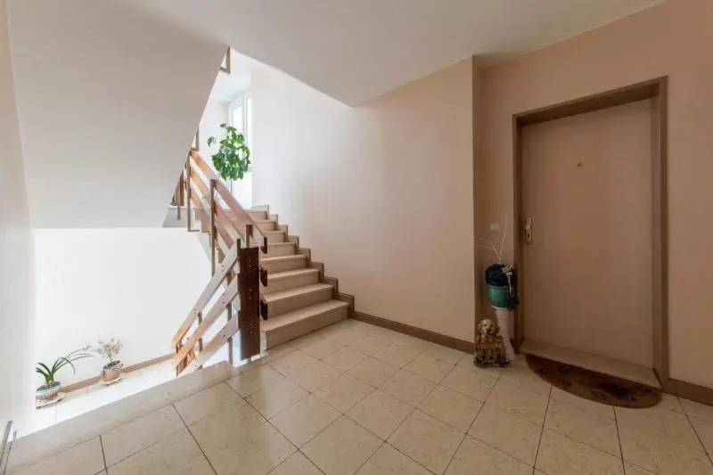 6560 Private Room