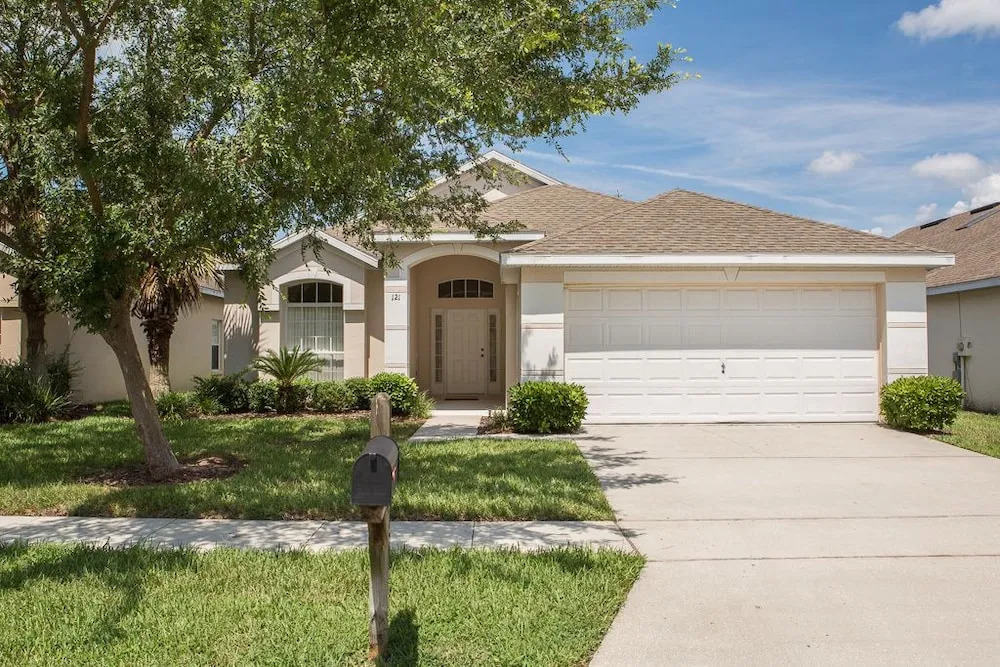 Ip60195 - Hampton Lakes - 3 Bed 2 Baths Villa