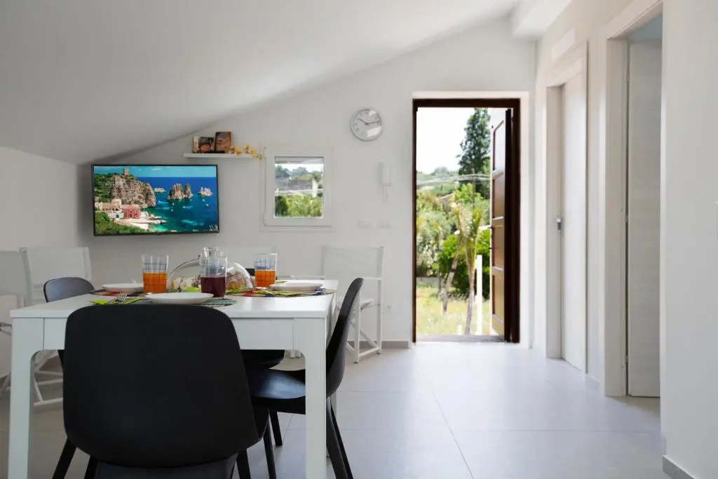 Appartamenti in Villa Nature con vista mare e monti