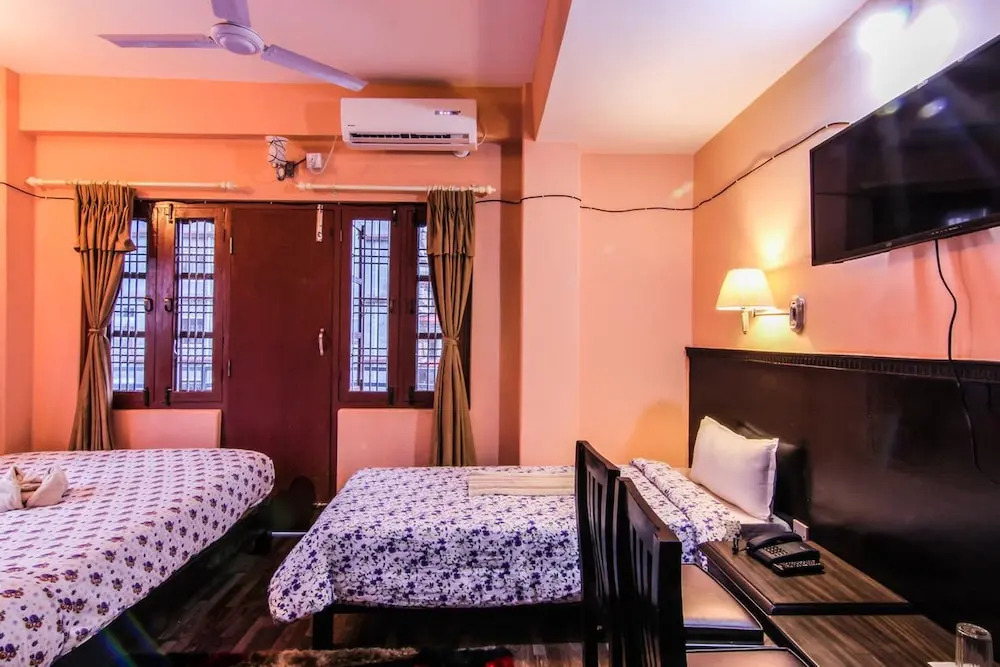 Hotel Middle East