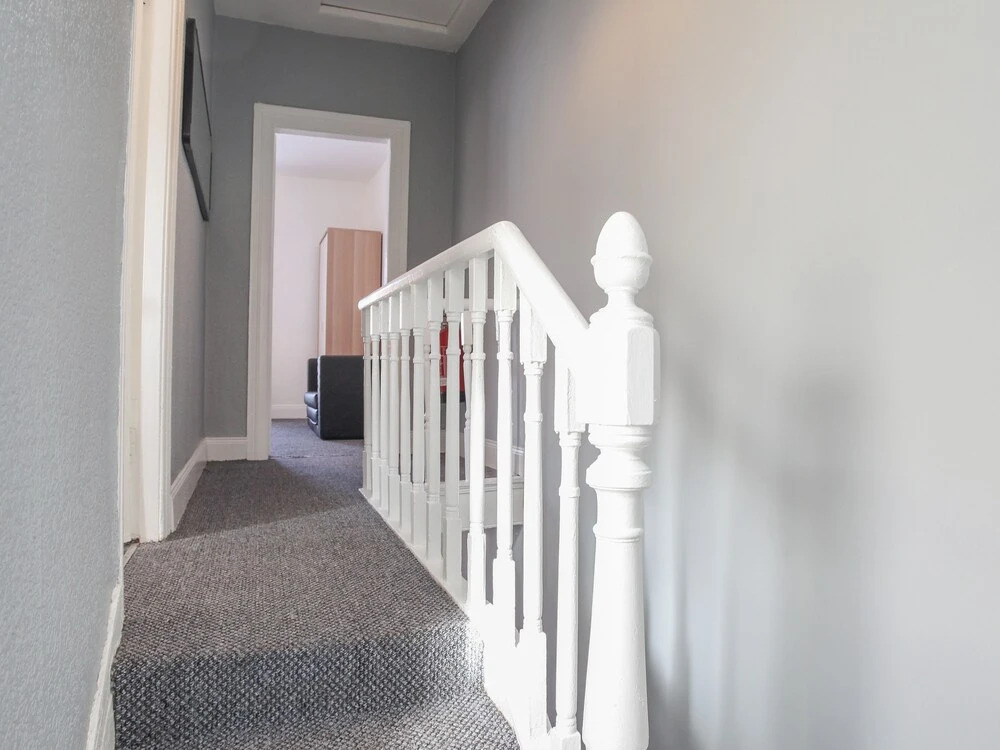 Belfast Budget Donegall Avenue 50