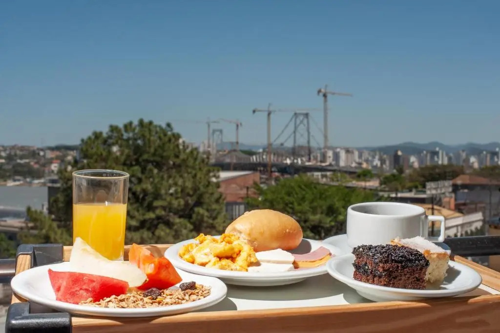 Lumar Hotel