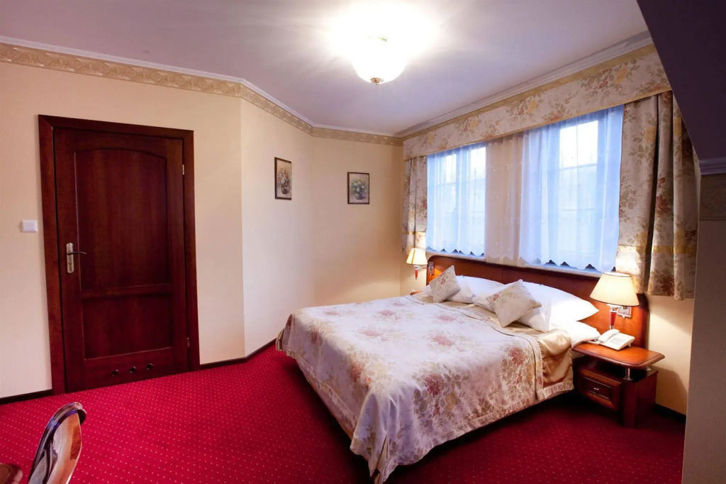 Hotel - Dworek Tryumf