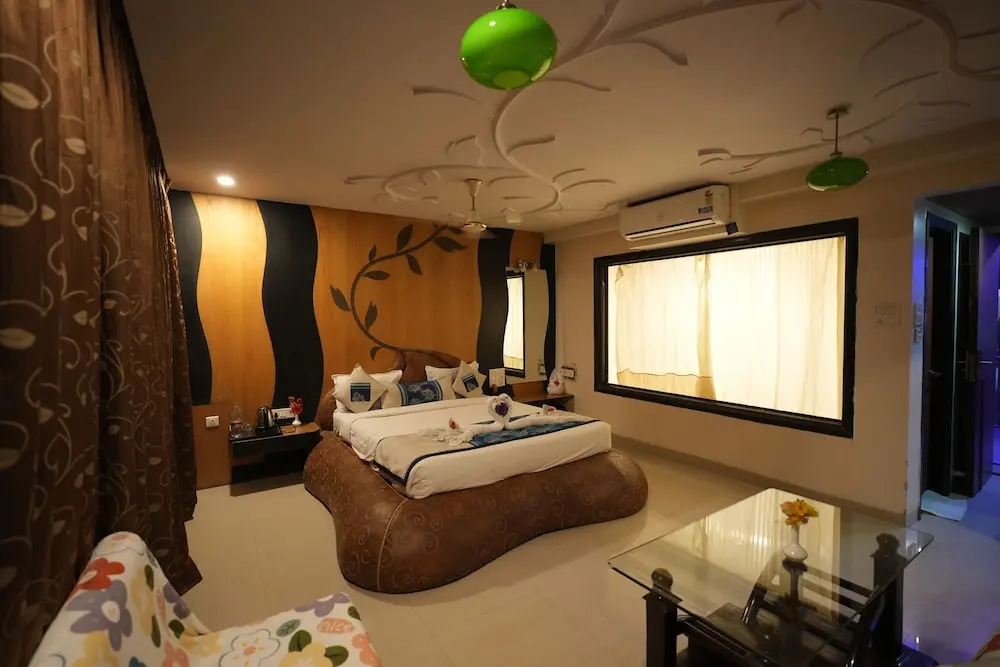 Hotel City Symphony