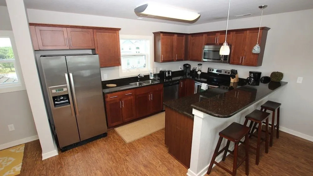 Amen Corner - 4 Br Home
