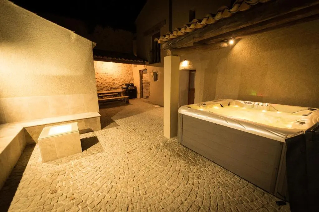 la bastide de ladrech
