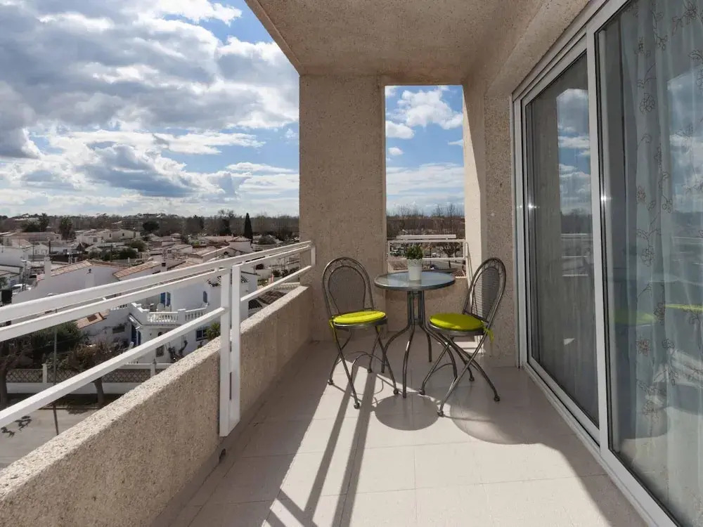Apartment in Empuriabrava Near Skydive Center