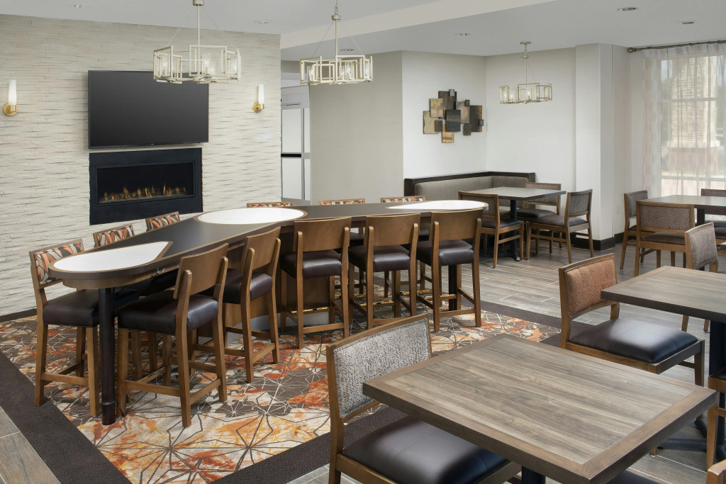 Homewood Suites By Hilton Kansas City Speedway